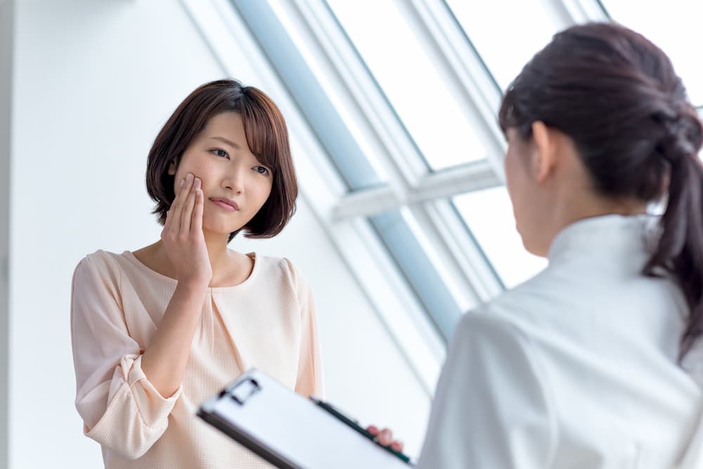 顔のたるみをリフトアップしたい！効果や治療法、メリットなどを紹介
